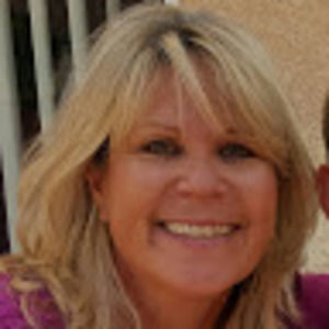 Meet your Posher, Leanna